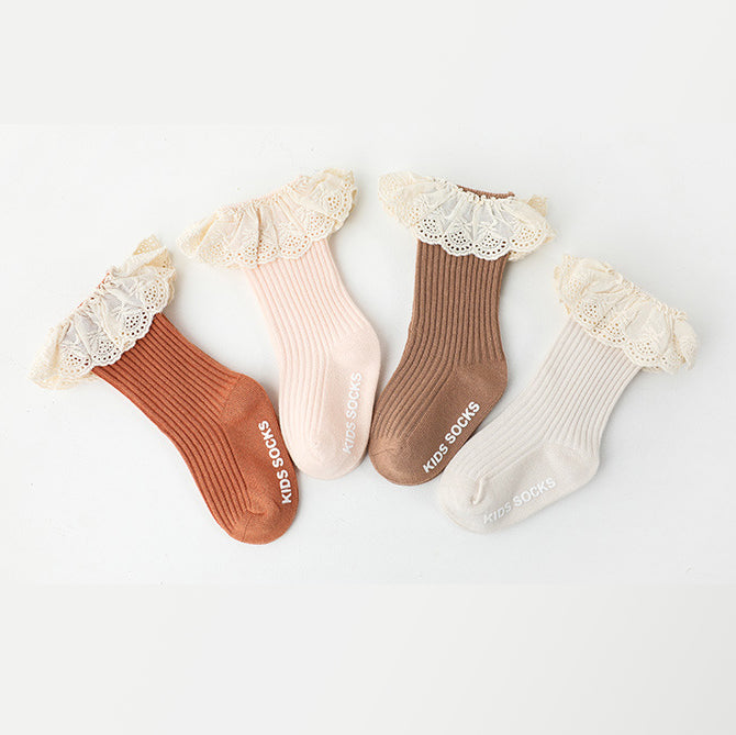 Calzini con volant in pizzo