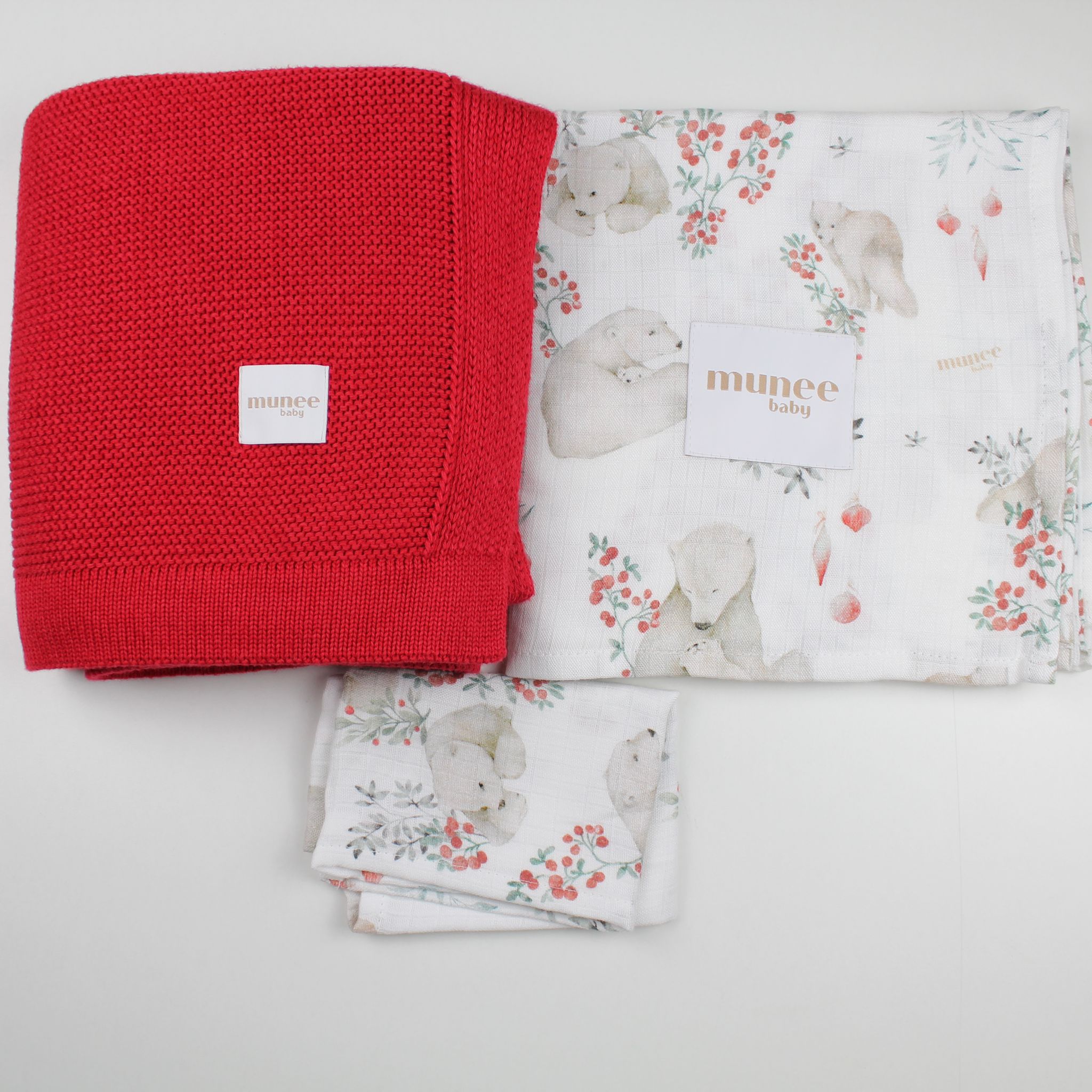 Set Coperta Rossa + Mussola Grande + Mini telo Gratis